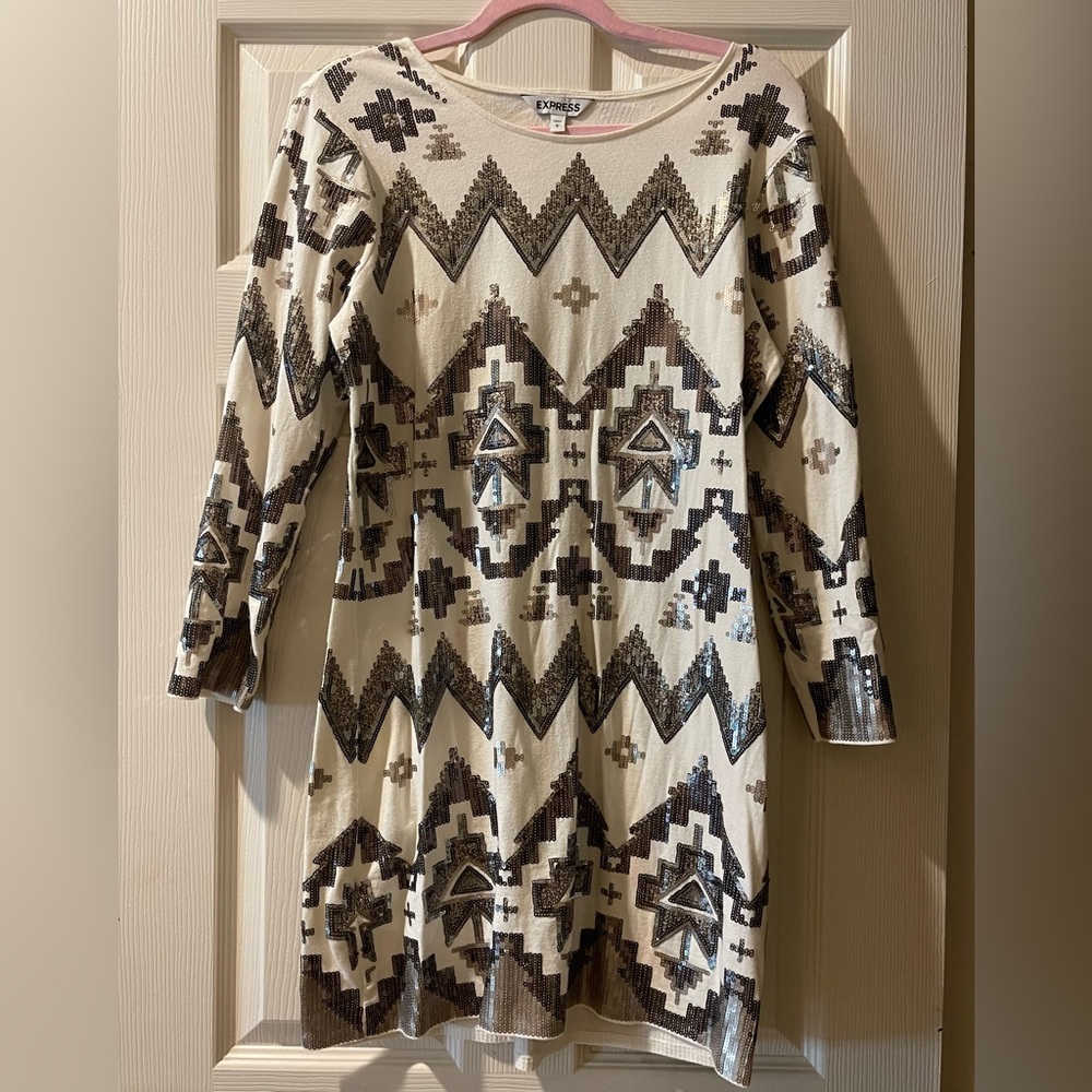 Express Women's Large Dress White Silver Sequins Bodycon Aztec Long Sleeves